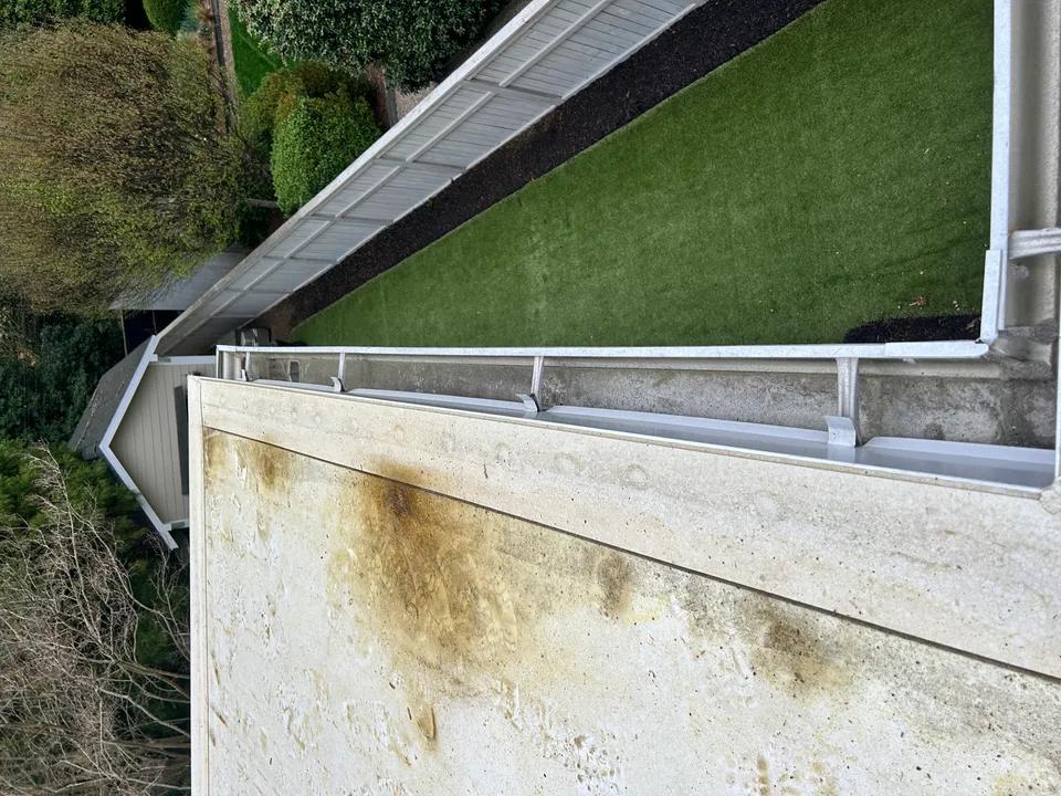 Matthews NC gutter cleaning before and after