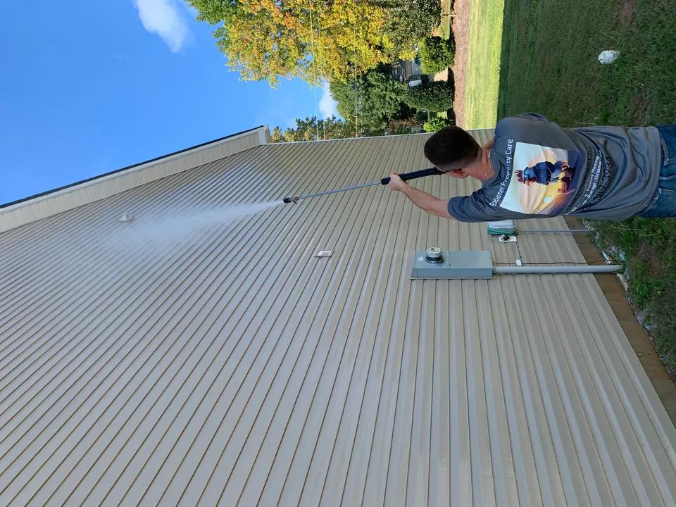 Soft washing vinyl siding in Charlotte