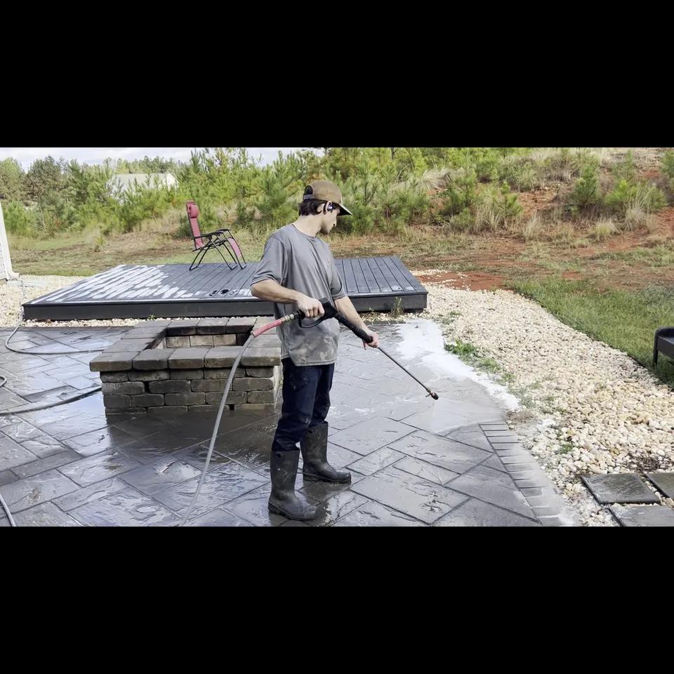 Finished pressure washing project in Charlotte